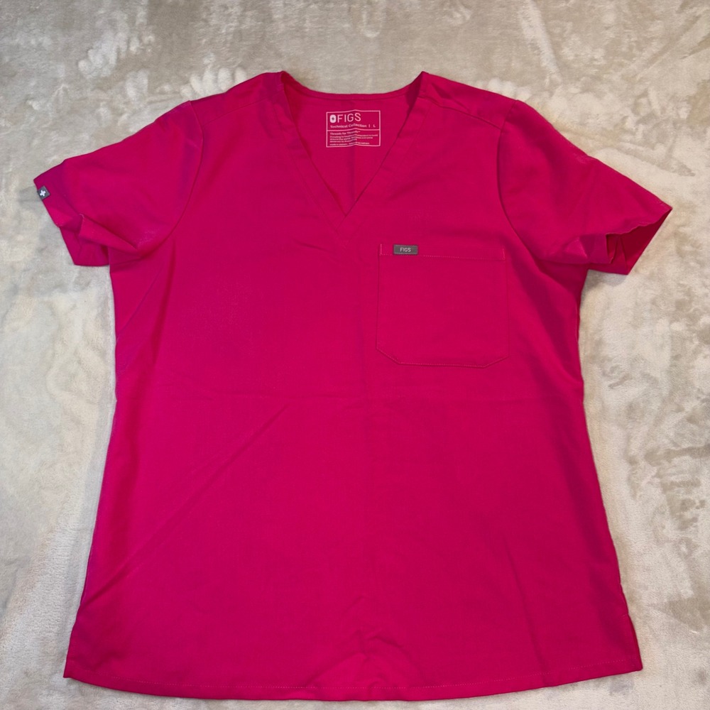 FIGS Technical Collection V-Neck Scrub Top Magenta Pink Women Large 826-2210